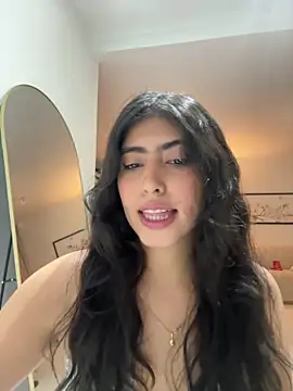 Gaby zahir  online show from February 6, 1:10 pm