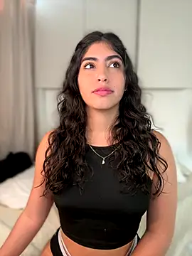 Gaby zahir  online show from October 6, 11:40 am