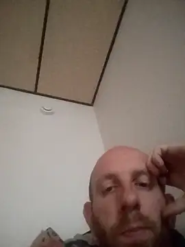 Snapshot of TaylorBlaze chatting on July 18, 5:28 pm TaylorBlaze online show from July 18, 5:28 pm