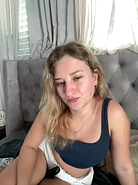 MileySummer online show from December 20, 7:04 am