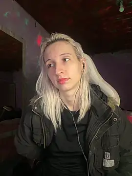 Snapshot of bunnydark00 chatting on September 8, 9:58 pm bunnydark00 online show from September 8, 9:58 pm