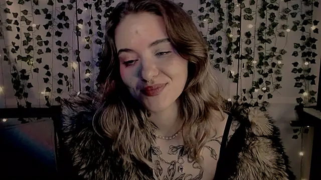 risha laas online show from February 8, 11:02 pm