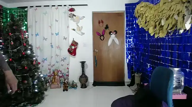 Sweett Anya online show from January 1, 11:40 pm