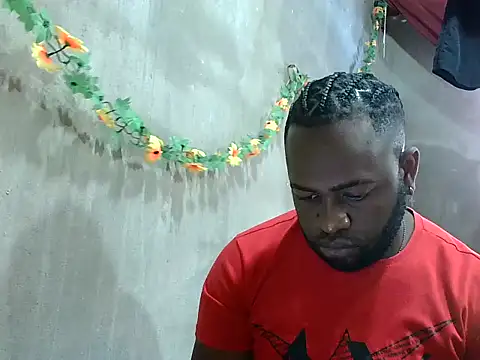 Snapshot of 2ocmaxi chatting on February 8, 4:43 pm 2ocmaxi online show from February 8, 4:43 pm