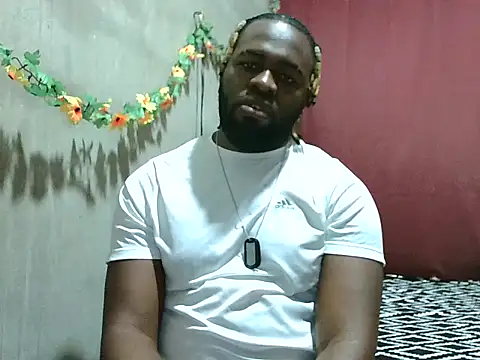 Snapshot of 2ocmaxi chatting on March 3, 6:36 pm 2ocmaxi online show from March 3, 6:36 pm