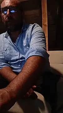 masculine bear daddy online show from June 26, 7:29 pm