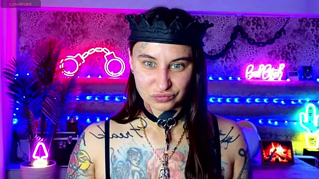 Cool Freak  online show from January 12, 10:20 am