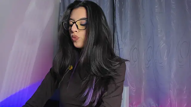 Snapshot of NanaRott chatting on October 3, 11:13 pm NanaRott online show from October 3, 11:13 pm
