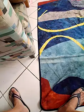 Snapshot of Knowing_Volley chatting on December 20, 5:53 pm Knowing Volley online show from December 20, 5:53 pm