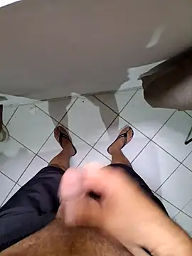 Snapshot of Knowing_Volley chatting on February 12, 7:53 pm Knowing Volley online show from February 12, 7:53 pm