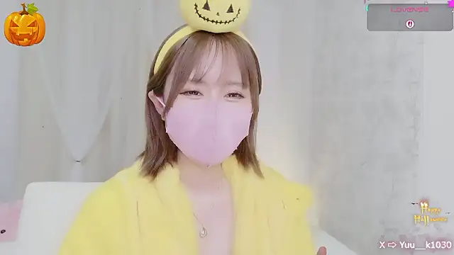 Snapshot of Yuu__k chatting on October 29, 3:03 pm Yuu k online show from October 29, 3:03 pm