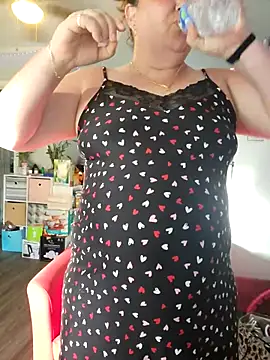 SexyNikki6969 online show from February 10, 1:01 pm