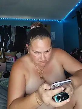 Snapshot of SexyNikki6969 chatting on June 4, 9:43 pm SexyNikki6969 online show from June 4, 9:43 pm