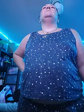 Snapshot of SexyNikki6969 chatting on June 5, 9:59 am SexyNikki6969 online show from June 5, 9:59 am