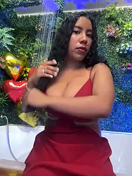 Snapshot of serena_willow chatting on February 14, 3:22 am serena willow online show from February 14, 3:22 am