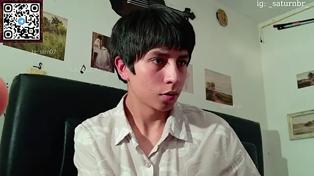 Snapshot of seraph1n chatting on November 19, 11:27 pm seraph1n online show from November 19, 11:27 pm