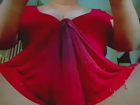 Snapshot of MistressQueenDominaTS chatting on February 17, 8:26 pm MistressQueenDominaTS online show from February 17, 8:26 pm