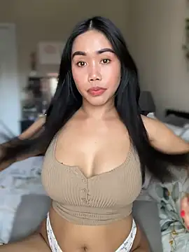 JazzieXo online show from December 10, 3:55 pm