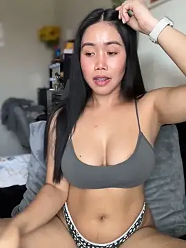 JazzieXo online show from February 17, 10:25 pm