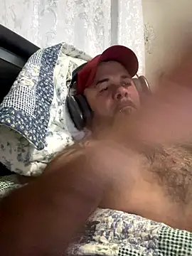 Cristian-Brayan online show from November 3, 1:56 pm