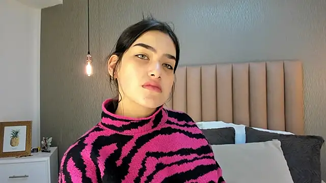 Snapshot of Alexa_Thaylor_ chatting on January 6, 2:36 pm Alexa Thaylor online show from January 6, 2:36 pm
