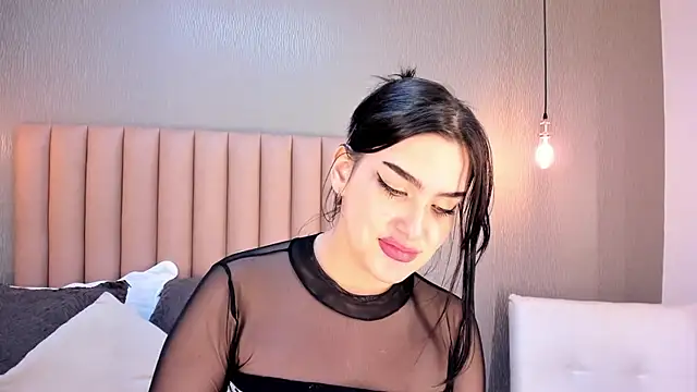 Snapshot of Alexa_Thaylor_ chatting on January 7, 7:06 pm Alexa Thaylor online show from January 7, 7:06 pm