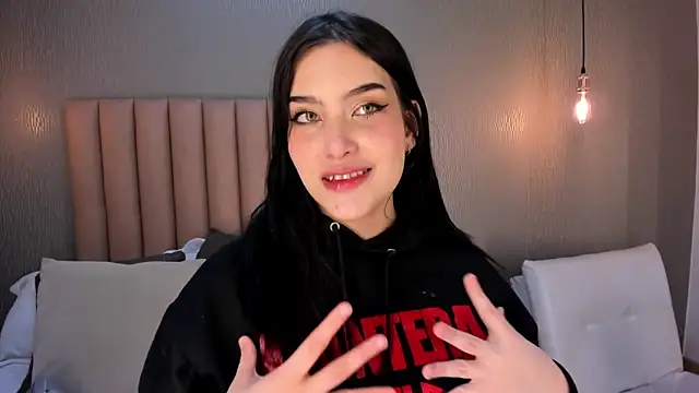 Snapshot of Alexa_Thaylor_ chatting on January 16, 2:41 pm Alexa Thaylor online show from January 16, 2:41 pm