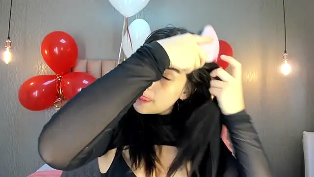 Snapshot of Alexa_Thaylor_ chatting on February 19, 2:23 pm Alexa Thaylor online show from February 19, 2:23 pm