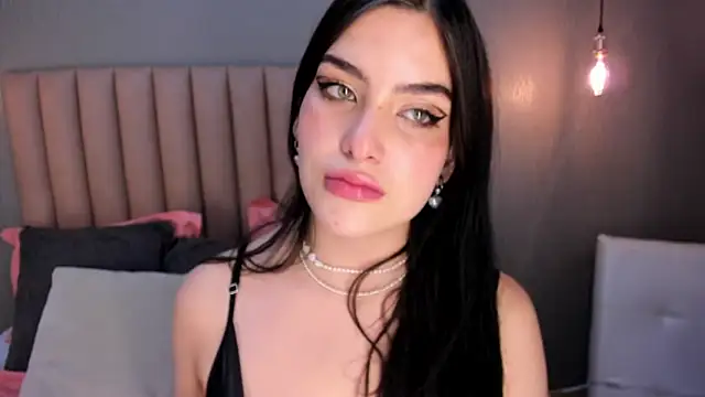 Snapshot of Alexa_Thaylor_ chatting on March 10, 5:07 pm Alexa Thaylor online show from March 10, 5:07 pm