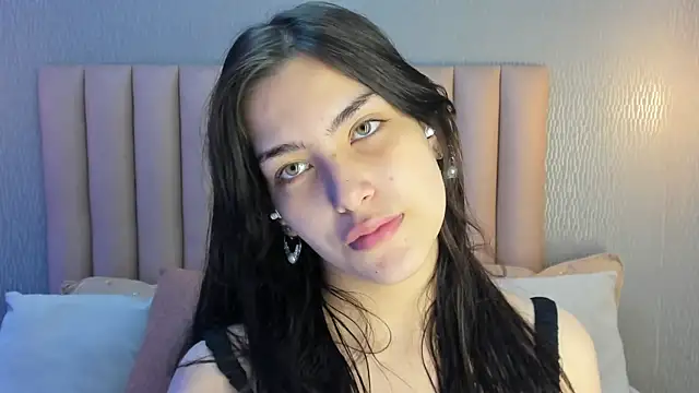 Snapshot of Alexa_Thaylor_ chatting on September 27, 1:27 pm Alexa Thaylor online show from September 27, 1:27 pm