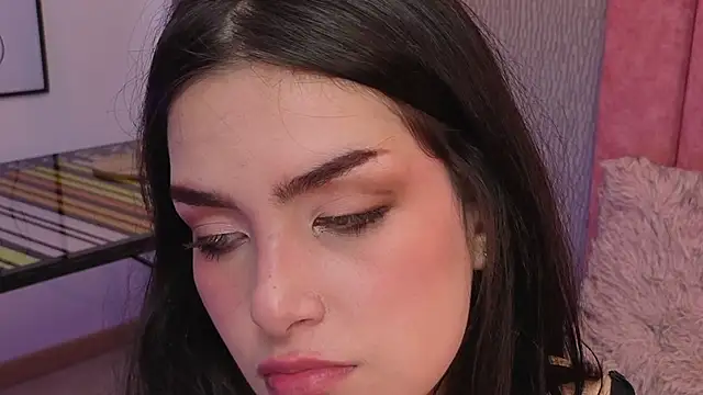 Alexa Thaylor  online show from May 1, 6:12 pm