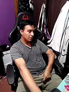 Snapshot of Go1047400 chatting on November 3, 6:42 pm Go1047400 online show from November 3, 6:42 pm