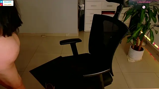 ImLui lu online show from January 25, 2:47 am