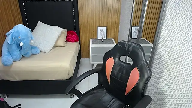 LILAFAVE online show from October 30, 11:55 am