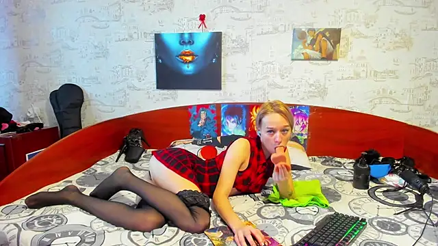 KagamiTayga online show from March 13, 11:41 am