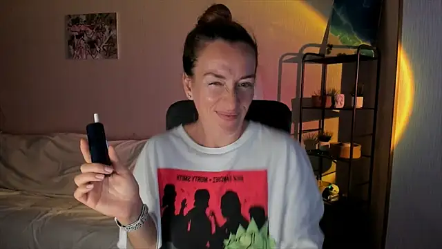 Snapshot of RebeccaMartinez chatting on September 9, 8:58 am RebeccaMartinez online show from September 9, 8:58 am