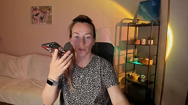 Snapshot of RebeccaMartinez chatting on September 14, 10:58 am RebeccaMartinez online show from September 14, 10:58 am