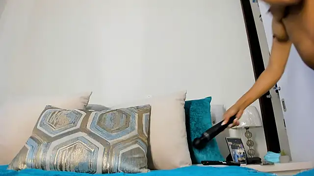 rachel evansxx online show from February 23, 9:16 pm