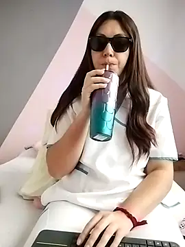 katha steele  online show from March 21, 11:44 am