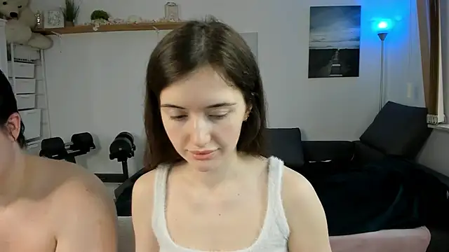 PollyFlame online show from March 3, 6:37 am