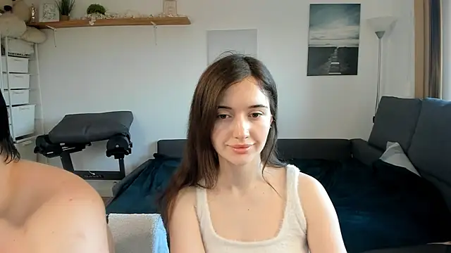 PollyFlame online show from March 4, 6:37 am