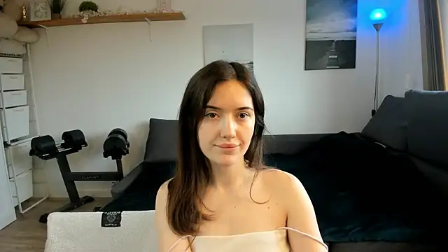 PollyFlame online show from March 22, 8:08 am