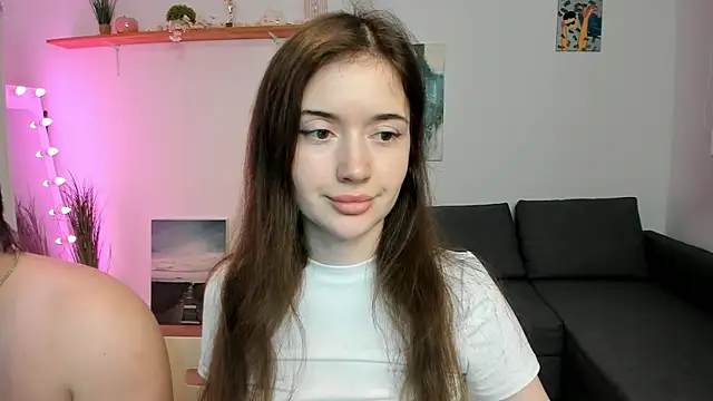 PollyFlame online show from October 19, 12:00 am