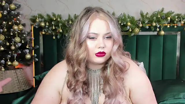 Snapshot of rosal1a chatting on December 15, 9:46 am rosal1a online show from December 15, 9:46 am