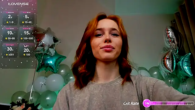 Snapshot of Phoenix_Margo chatting on December 6, 9:10 am Phoenix Margo online show from December 6, 9:10 am