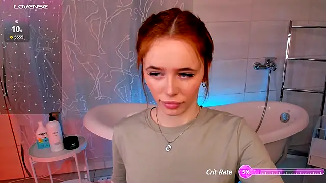 Snapshot of Phoenix_Margo chatting on December 10, 2:59 am Phoenix Margo online show from December 10, 2:59 am