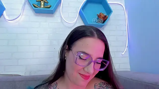 Snapshot of DEVA_BLUE_ chatting on January 30, 4:48 am DEVA BLUE online show from January 30, 4:48 am