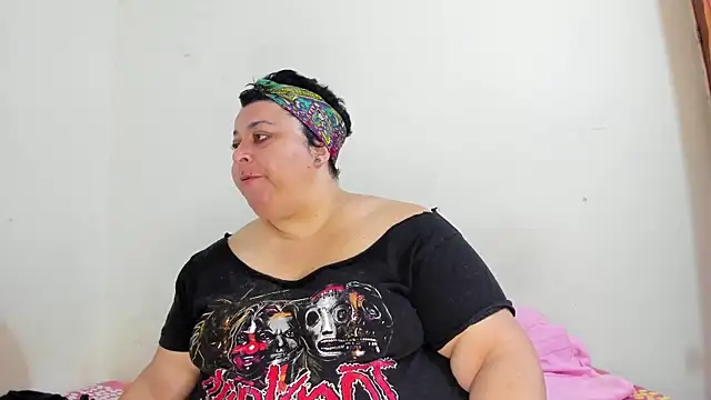 Snapshot of MANDY_GIRL_BBW chatting on January 17, 2:28 pm MANDY GIRL BBW online show from January 17, 2:28 pm
