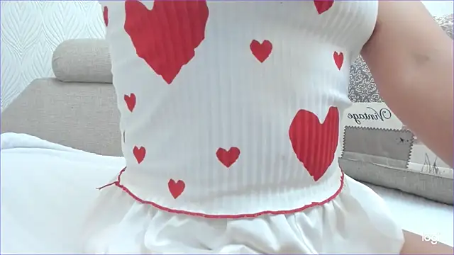 Snapshot of Hanah_cho_cho chatting on October 11, 7:51 am Hanah cho cho online show from October 11, 7:51 am