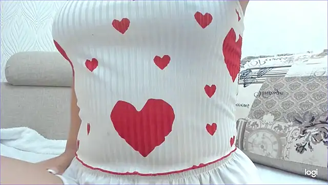 Snapshot of Hanah_cho_cho chatting on October 16, 7:09 am Hanah cho cho online show from October 16, 7:09 am